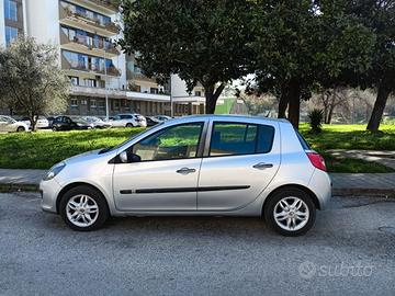 Renault Clio 1.5 dci