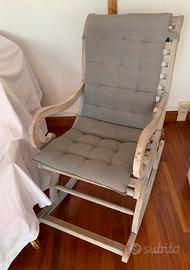 Sedia a dondolo  con cuscino