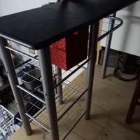 Tavolo con coppia sgabelli