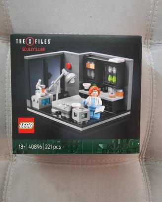 Set Lego 40896 X Files: Scully's lab 