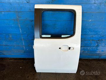 PORTIERA POSTERIORE SINISTRA MAZDA BT-50 Serie (20