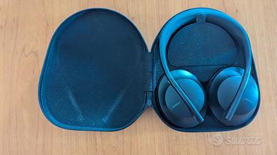 Bose Noise Cancelling Headphones 700 - Nero