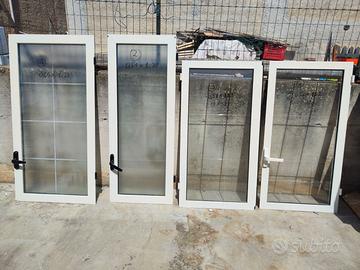 FINESTRE IN ALLUMINIO CON TELAI