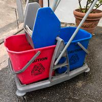 Carrello doppio secchio con strizzatore