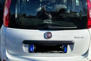 Auto Fiat Panda Hybrid