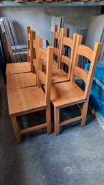 Sedie in legno massiccio