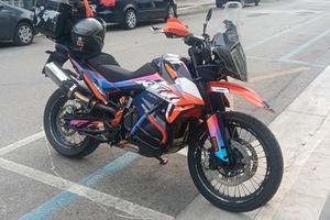 KTM 890 Adventure