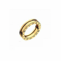 Anello Bulgari b.zero1 in oro giallo a una fascia