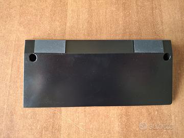 Piedino Case ATX MSI GUNGNIR 110R + altro gratis