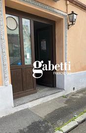 Negozio Asti [83 bisVCG]