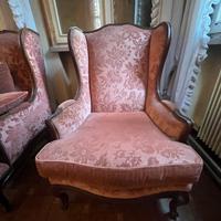 Salotto classico elegante, divano e 2 poltrone