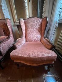 Salotto classico elegante, divano e 2 poltrone