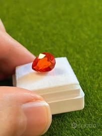 Zaffiro arancio 5.75 ct certificato