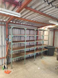 scaffale 