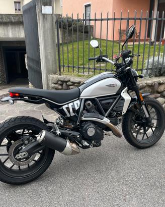 Ducati Scrambler 800