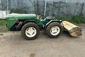 Trattore Frutteto Ferrari 75 con fresa