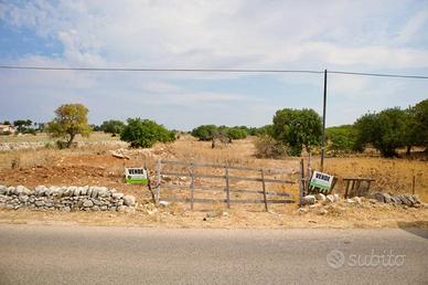 Terreno Agricolo di 27000 m² a Marina di Ragusa