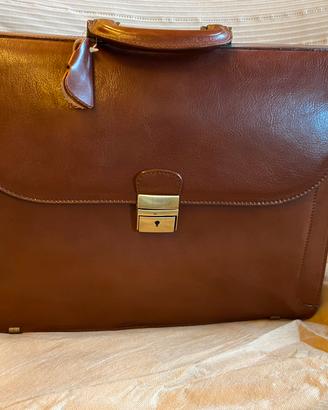 VALIGETTA 24 ORE IN VERA PELLE COLOR QUOIO