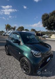 Smart fortwo eq British Green 22kW
