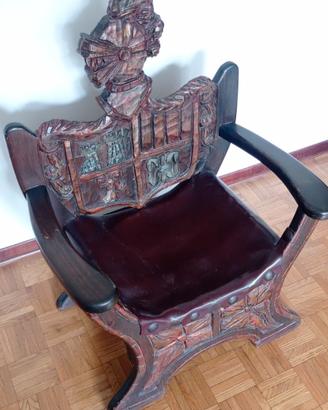 Poltrona in legno stile rinascimentale 