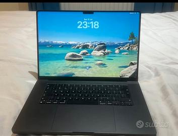 Mac book pro 16  M3 Pro