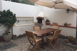 Appartamento mare con zona barbecue esterna