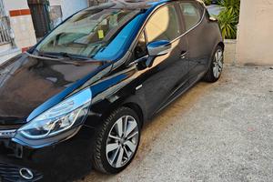 Renault Clio 4 Costume National 1.5 75cv