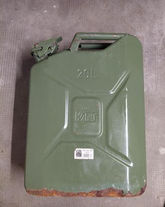 Tanica militare