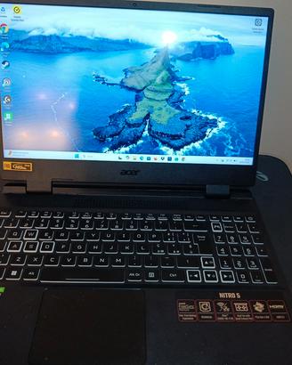 PC Acer Nitro 5 Gaming Laptop 
