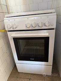 Cucina a Gas con Forno