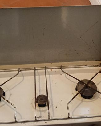 Fornello campeggio/giardino 