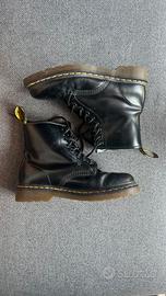 dr. martens neri