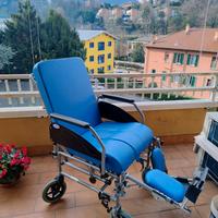 Sedia comoda in acciaio verniciato