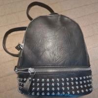 Zaino ecopelle borchie