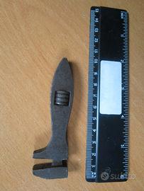 Antica chiave a rullino