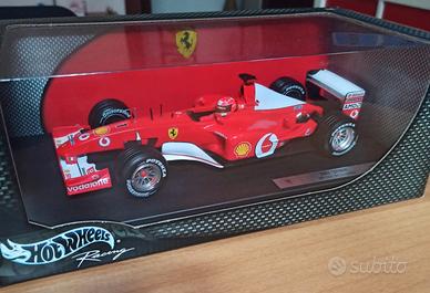 FERRARI F1 F-2002 MICHAEL SCHUMACHER SCALA 1/18