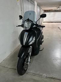 Piaggio Beverly 350