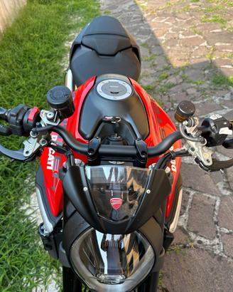 Ducati Monster 937