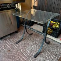 Tavolino interno ed esterno