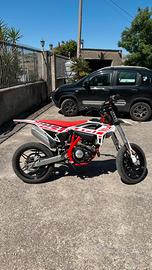 Beta RR Motard 125 - Anno 2022-Perfette Condizioni