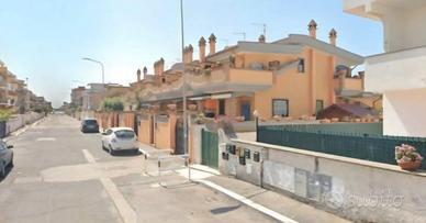 Torvaianica Celori villino mq 40 vista mare