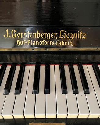 Pianoforte da accordare e restaurare