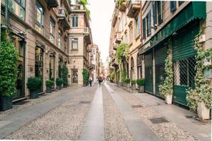 Appartamento di 155 m² con più di 5 locali a Milan