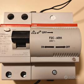 Differenziale ABB con unità autoripristino