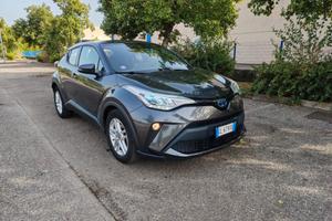 Toyota chr 2022