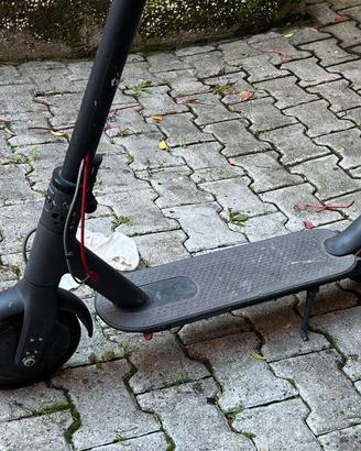 Monopattino Elettrico pieghevole nero Xiaomi Mi M3