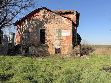 CASA INDIPENDENTE A CASSINE