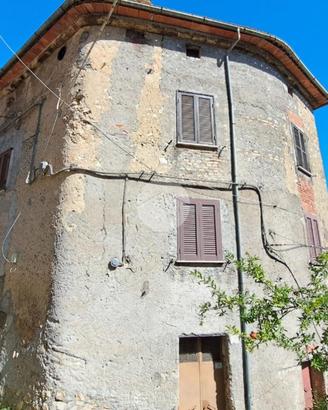 CASA INDIPENDENTE A MOROLO