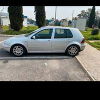 auto con neanche un graffio anche per neopatentati