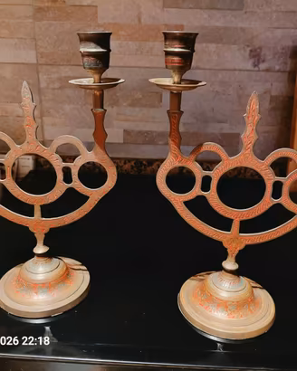 coppia di candelabri in ottone